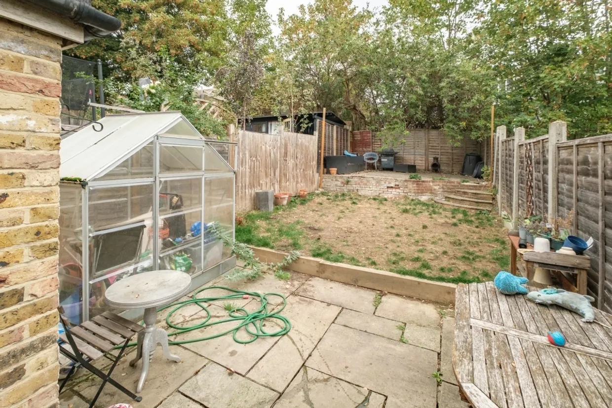 Steele Road London N17 photo 14