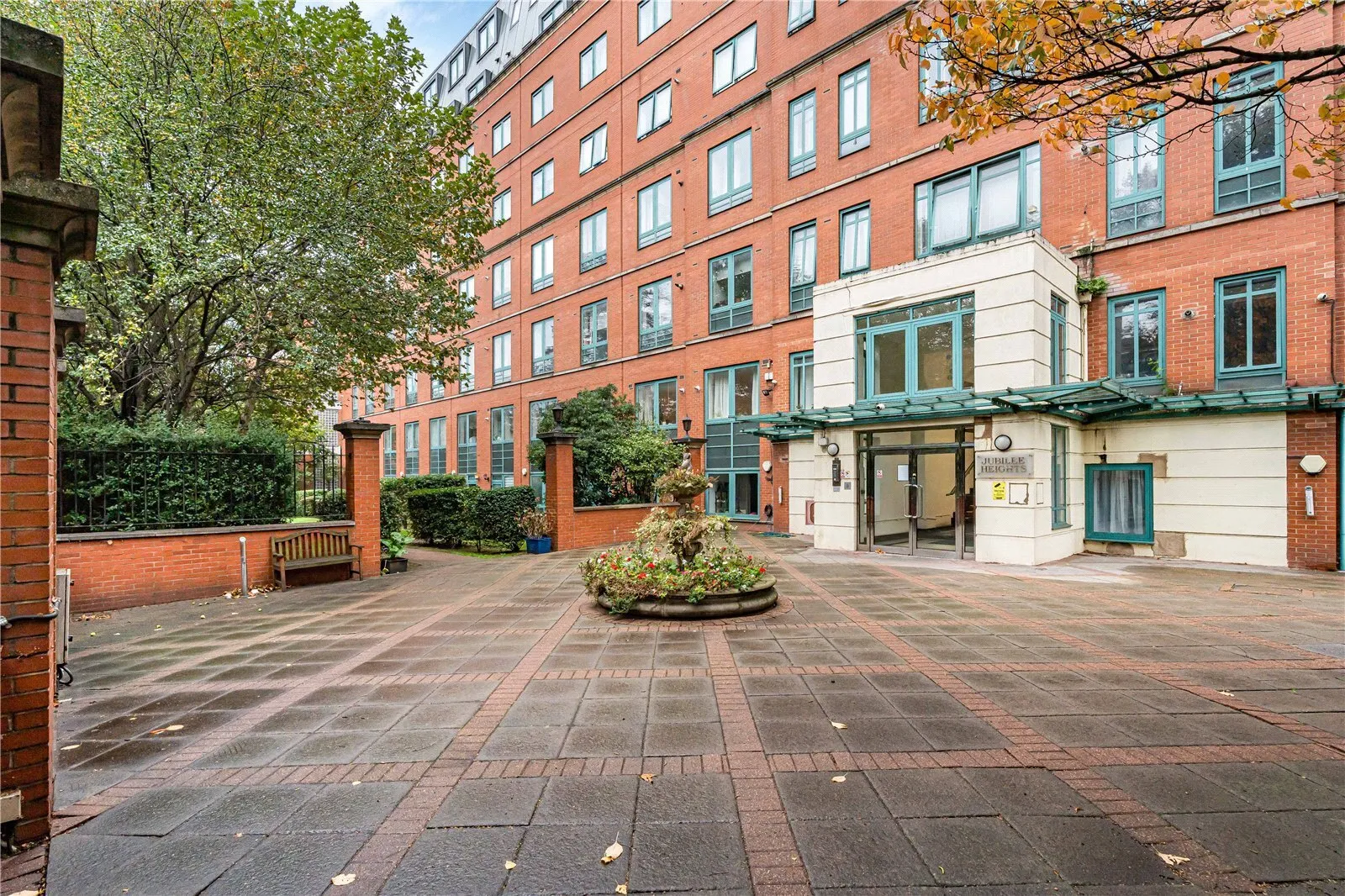 Shoot Up Hill, Kilburn, London, NW2