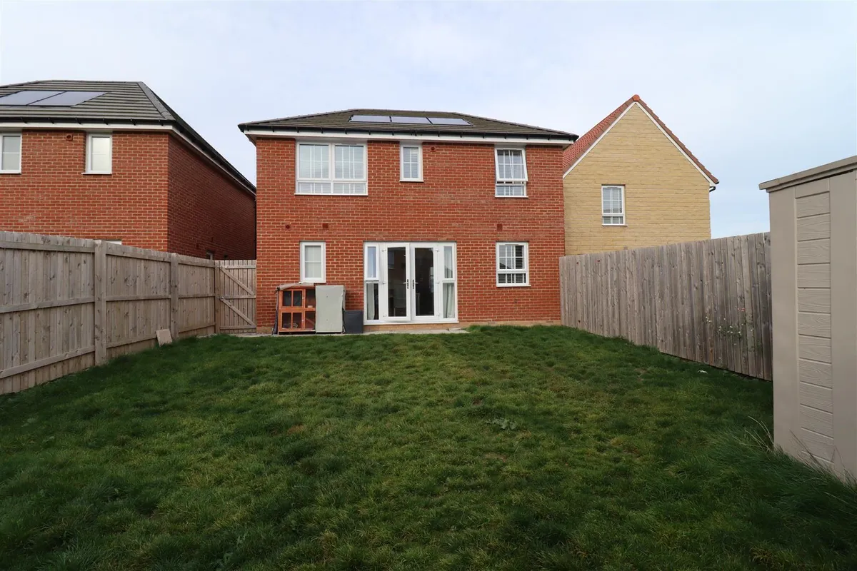 Voase Way, Beverley