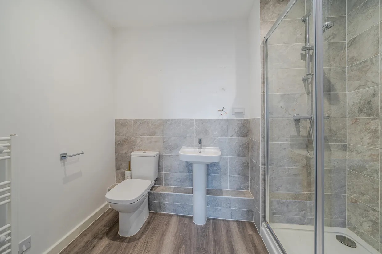 1 Nightingale Walk, Farnham, GU9 photo 13