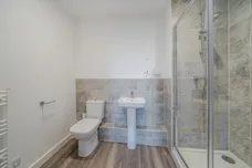 1 Nightingale Walk, Farnham, GU9 photo 13