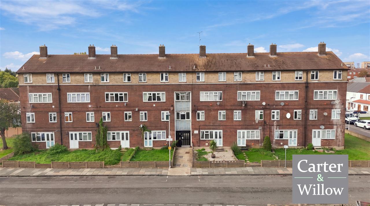 Chelmer Crescent, Barking, Essex Image 1