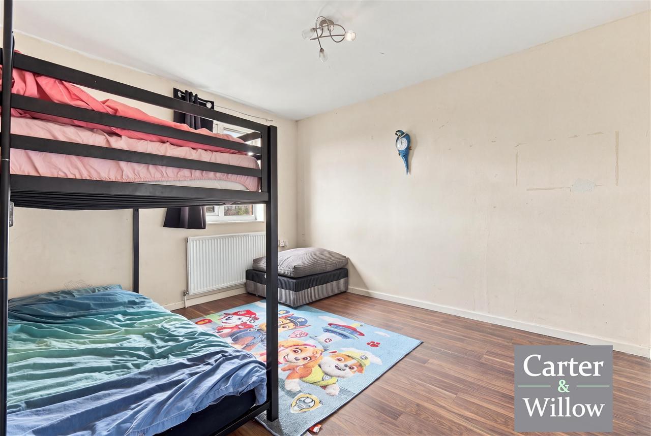 Chelmer Crescent, Barking, Essex Image 11