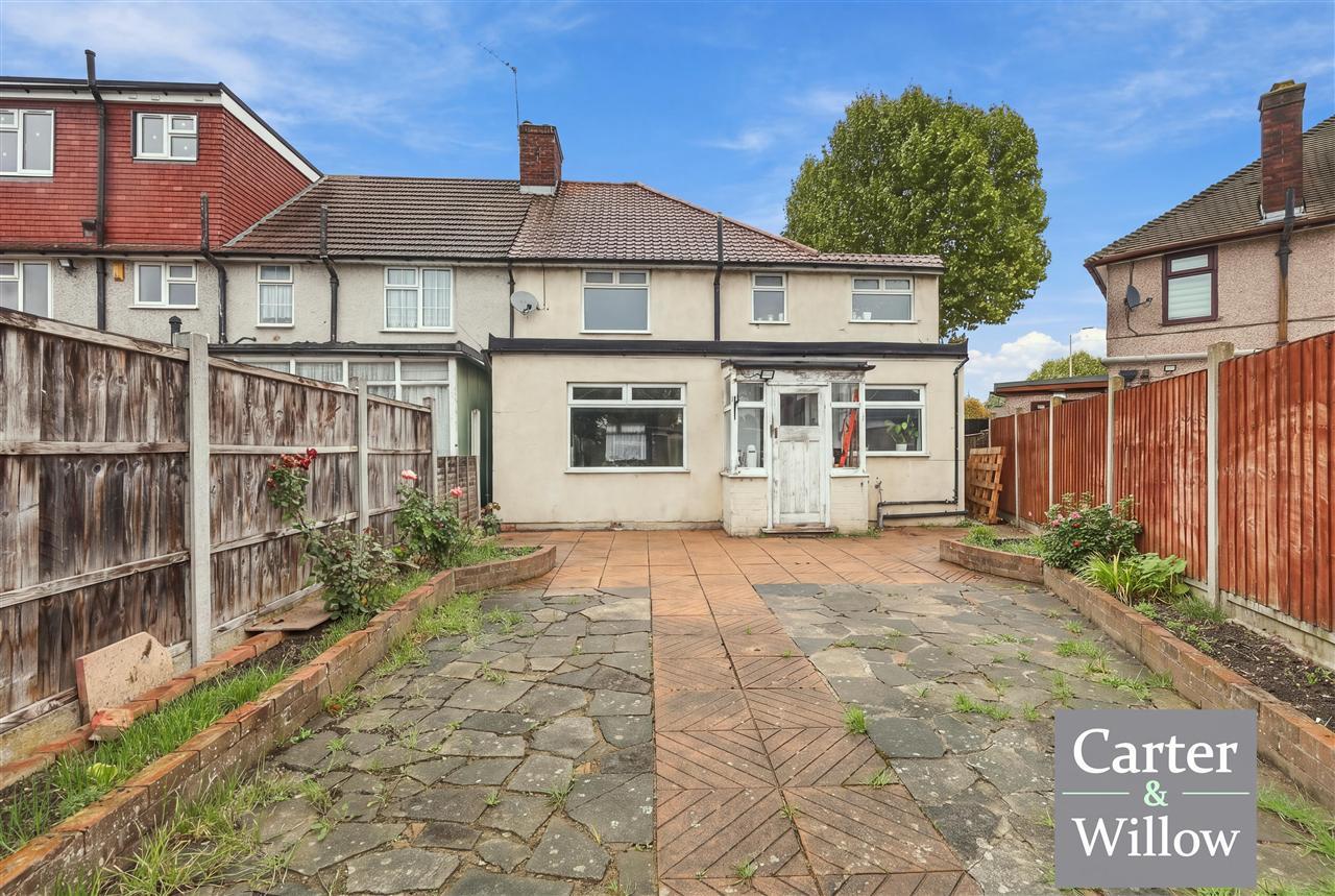 Oxlow Lane, Essex Image 17