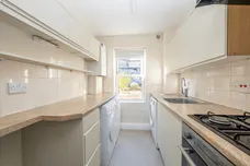 Grove Road, Surbiton, KT6 photo 5