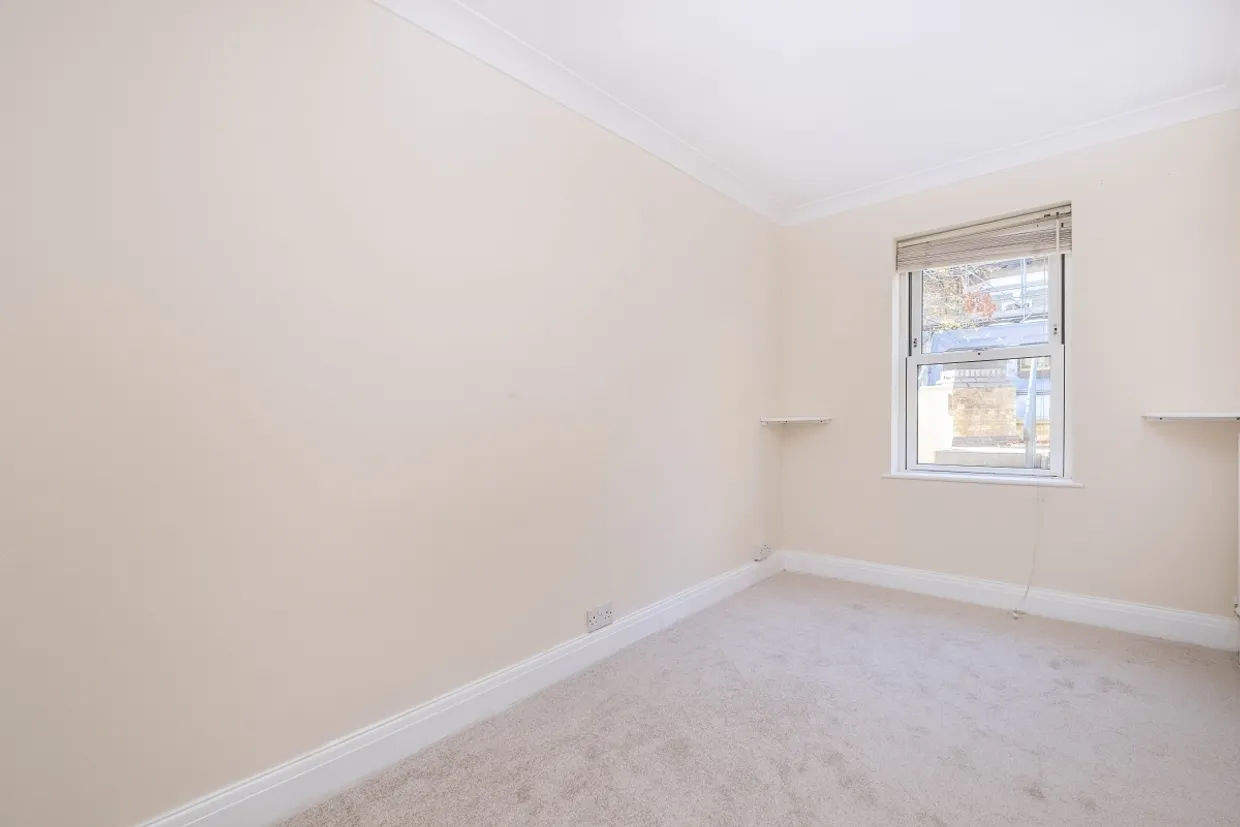 Grove Road, Surbiton, KT6 photo 7
