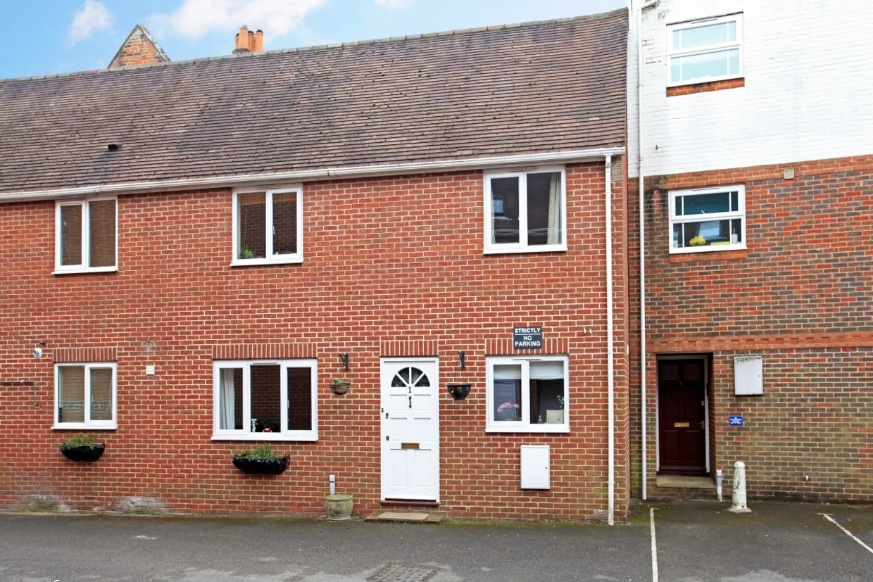 Three Cuppes Lane Salisbury SP1 photo 1