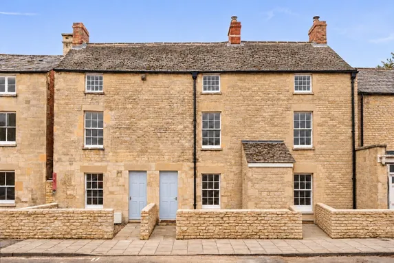 Watermoor Road, Cirencester, GL7