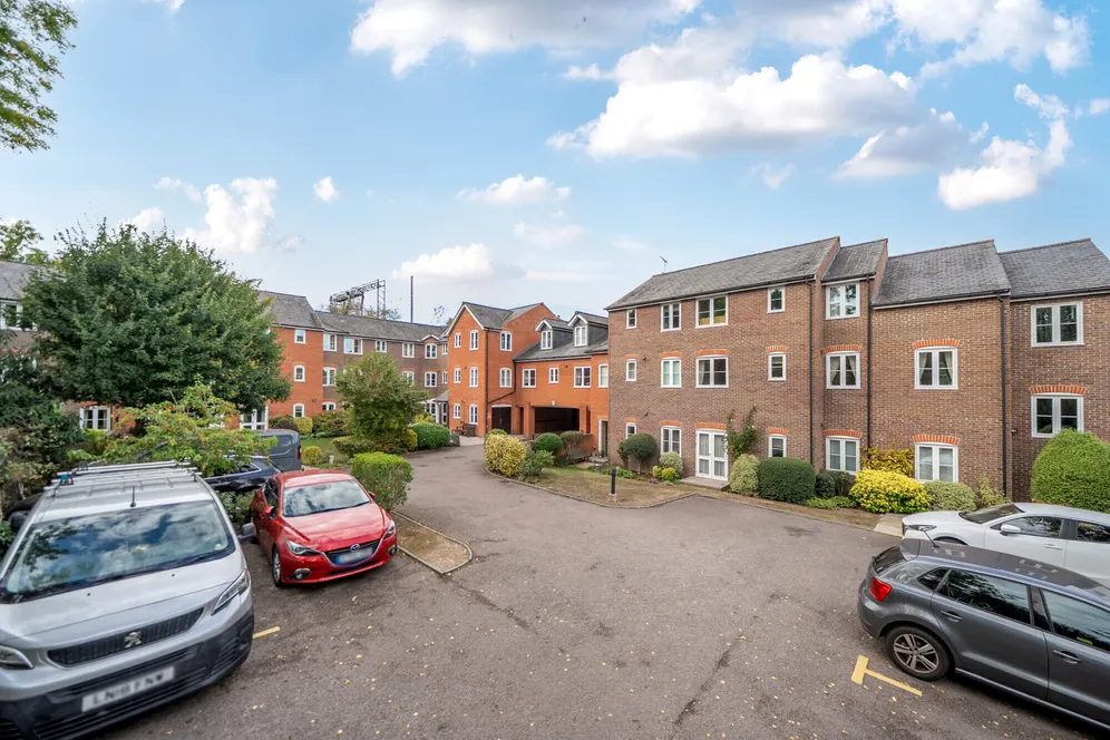 Walkers Court, Harpenden, AL5 photo 11