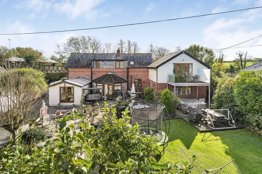 Property Image 36