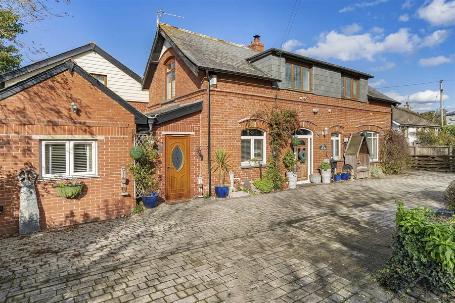 Property Image 38