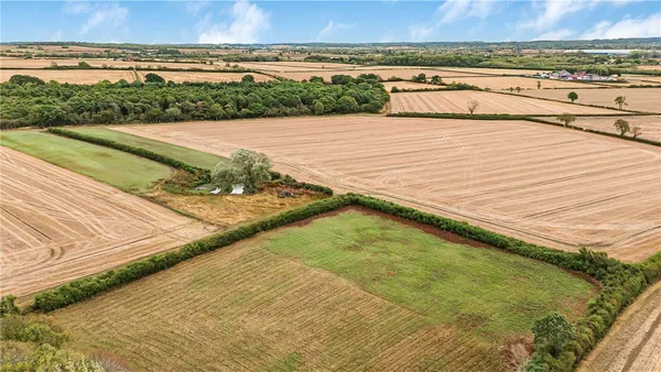 Moulsoe, Buckinghamshire, MK16 photo 23