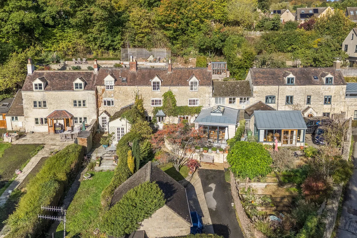 Vicarage Street, Painswick, Stroud, GL6 photo 1