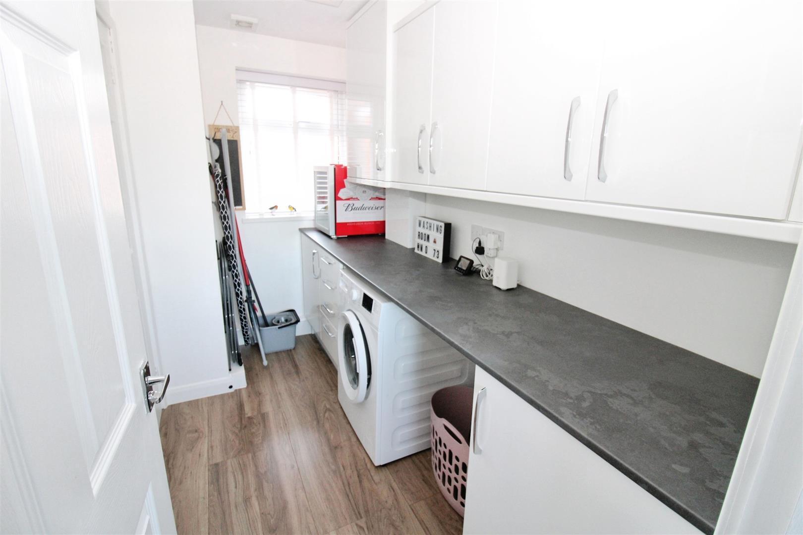 Birklands Drive, Hull Image 10