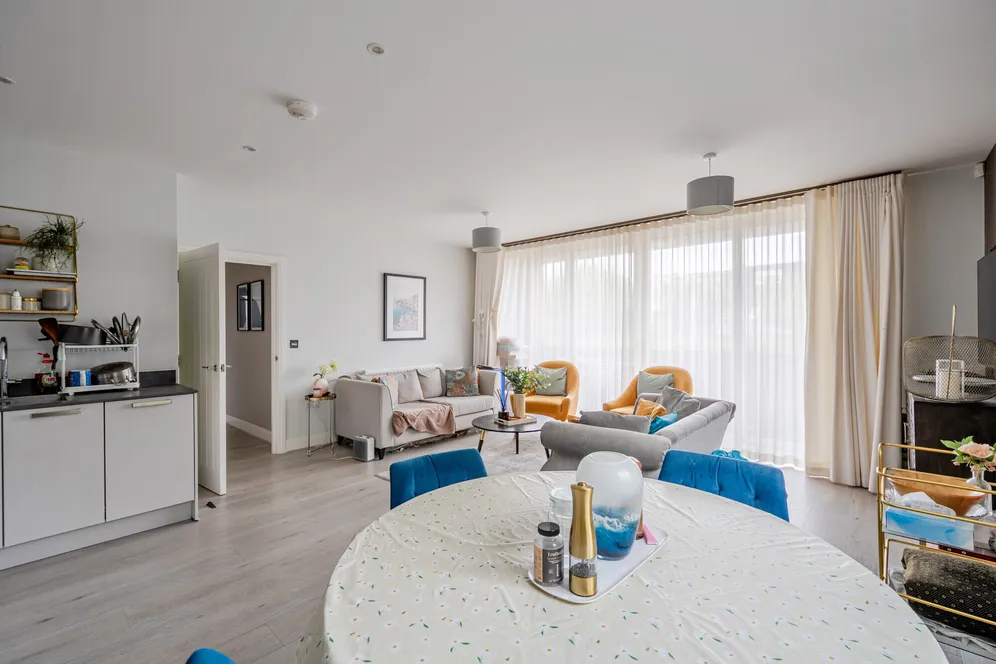East Street, Epsom, KT17 photo 7