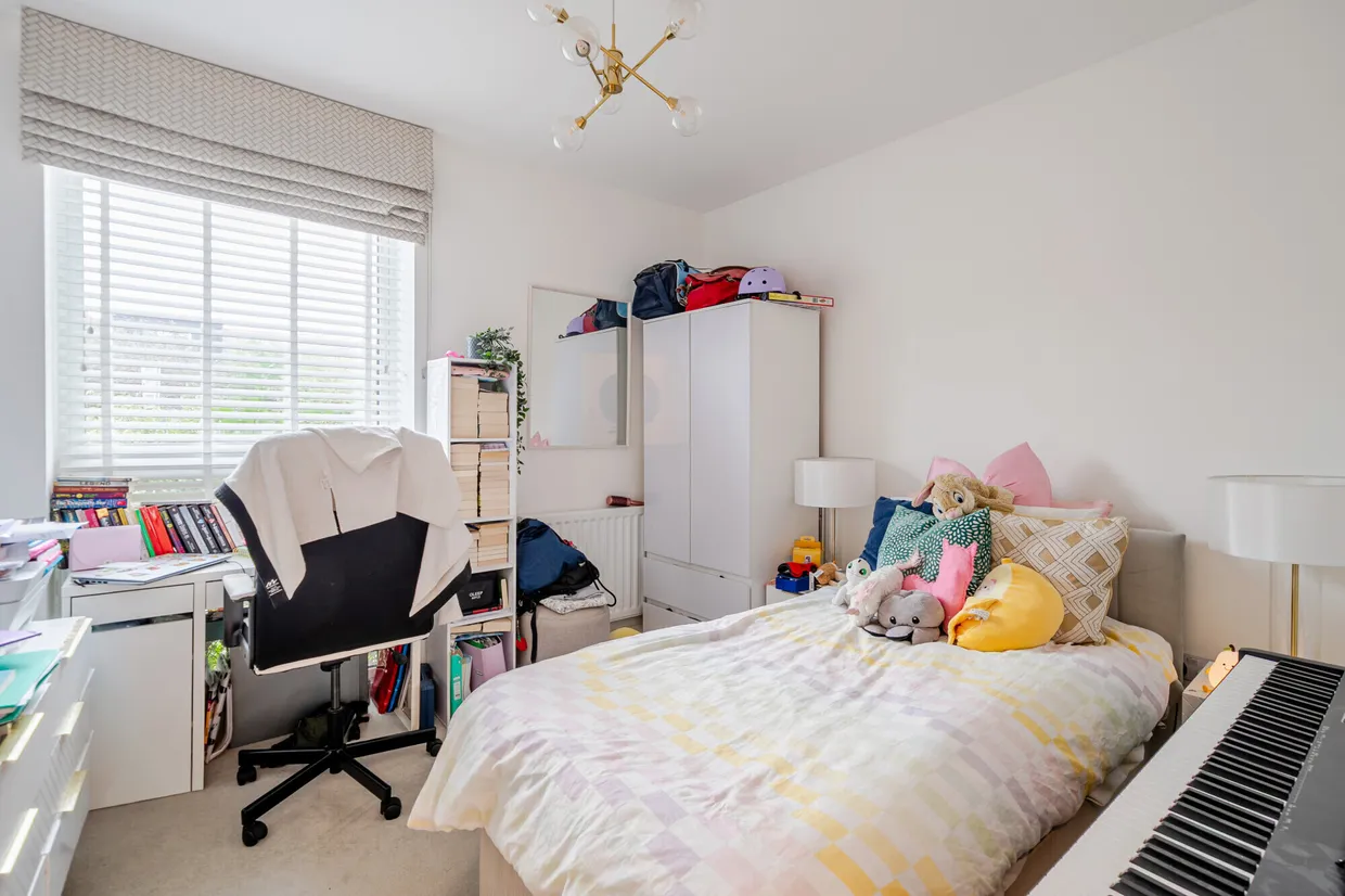 East Street, Epsom, KT17 photo 8