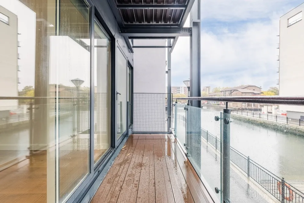 Boardwalk Place, E14 photo 2