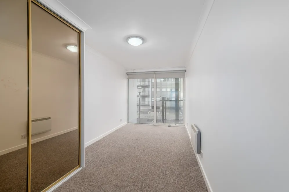 Boardwalk Place, E14 photo 4