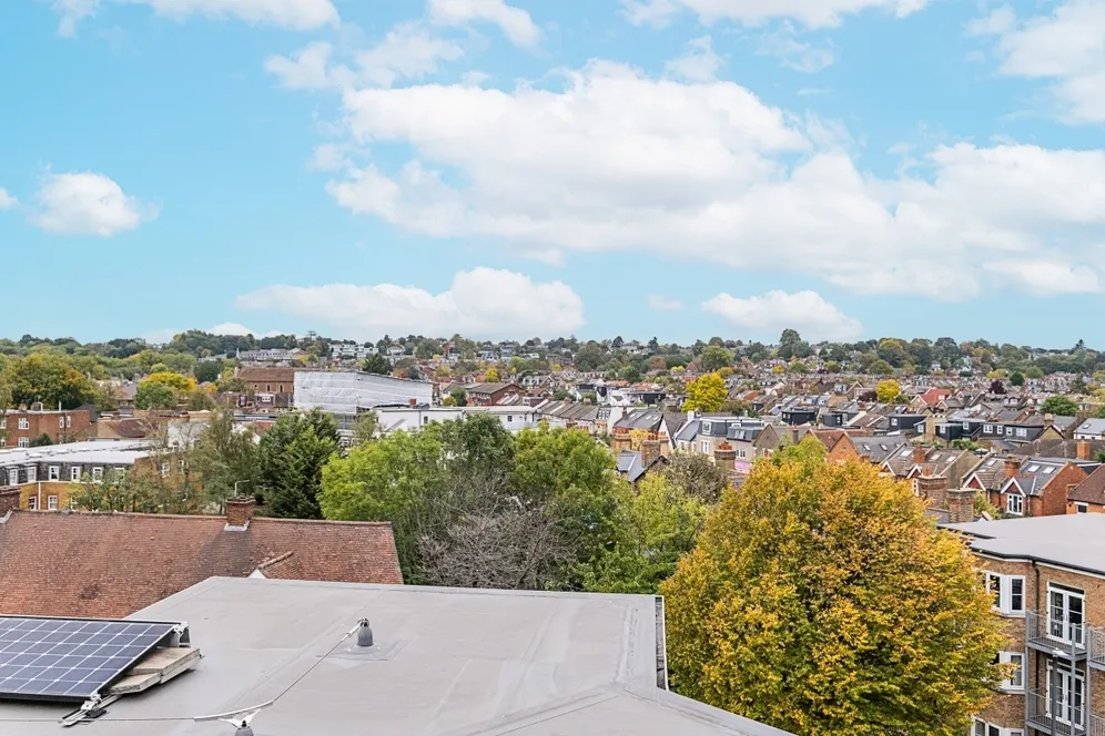 Coombe Lane London SW20 photo 13