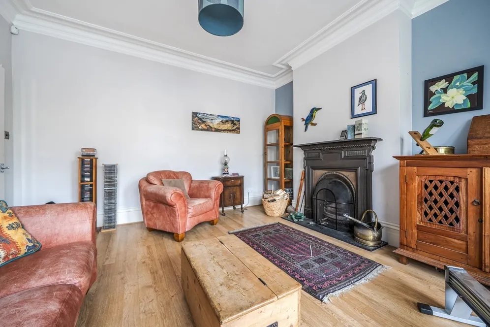 Fitzjohn Avenue Barnet EN5 photo 13