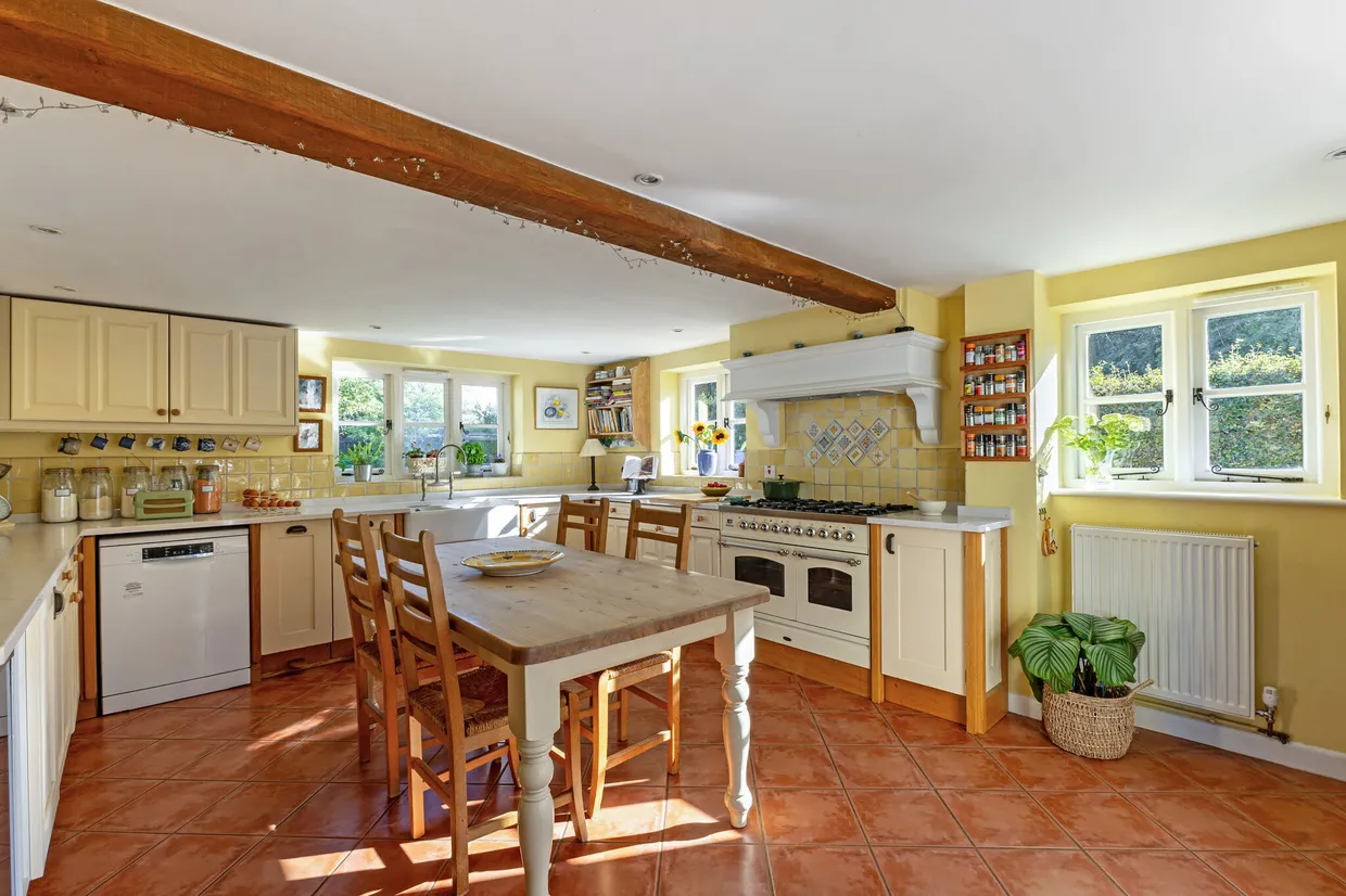 Chawton, Hampshire, GU34 photo 5