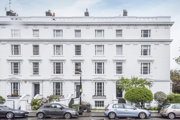 Grafton Square London SW4