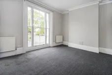 Grafton Square London SW4 photo 3