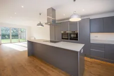 Lower Hampton Road, Sunbury-on-Thames, TW16 photo 3