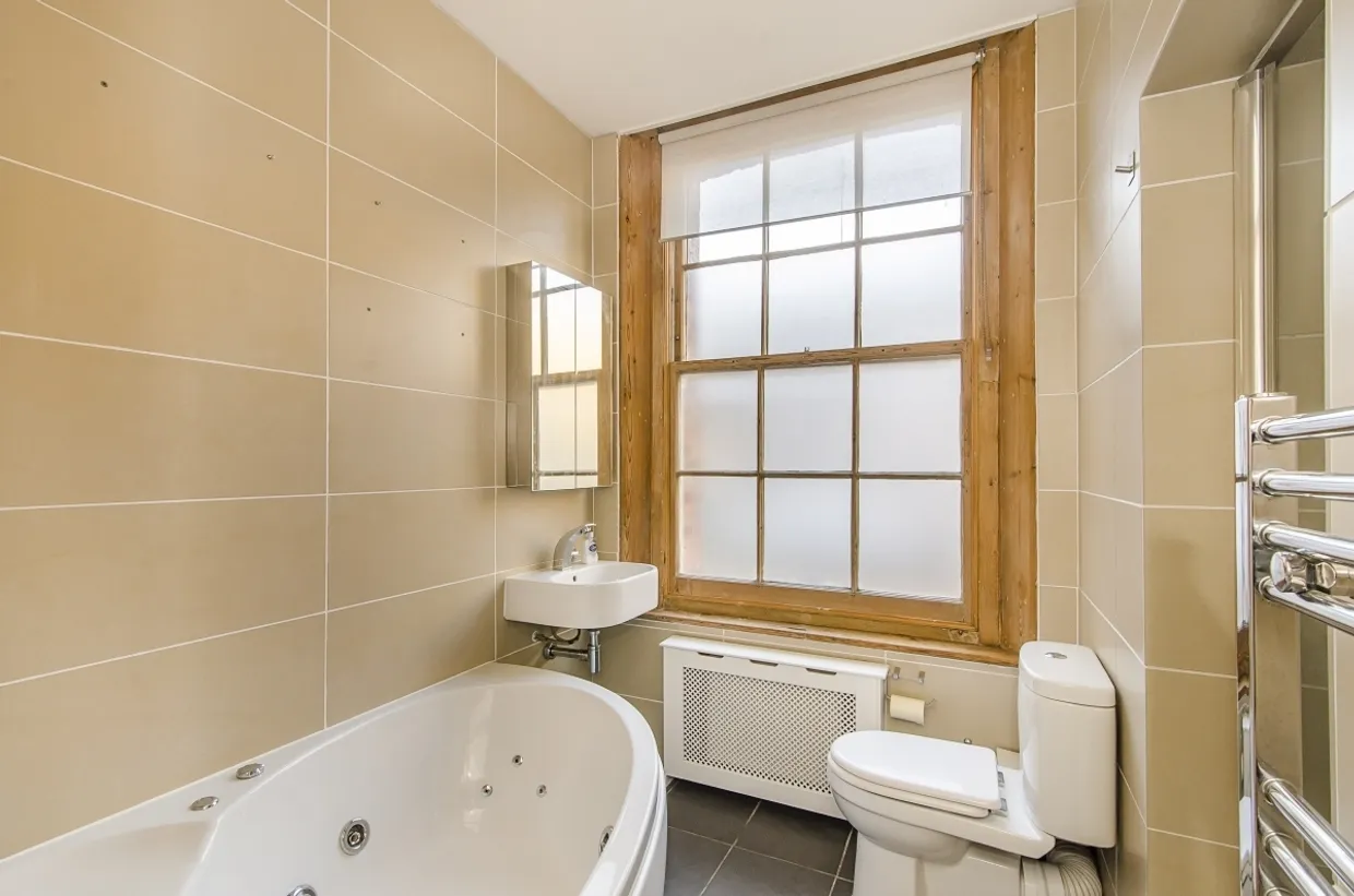 Bedford Hill Balham SW12 photo 7