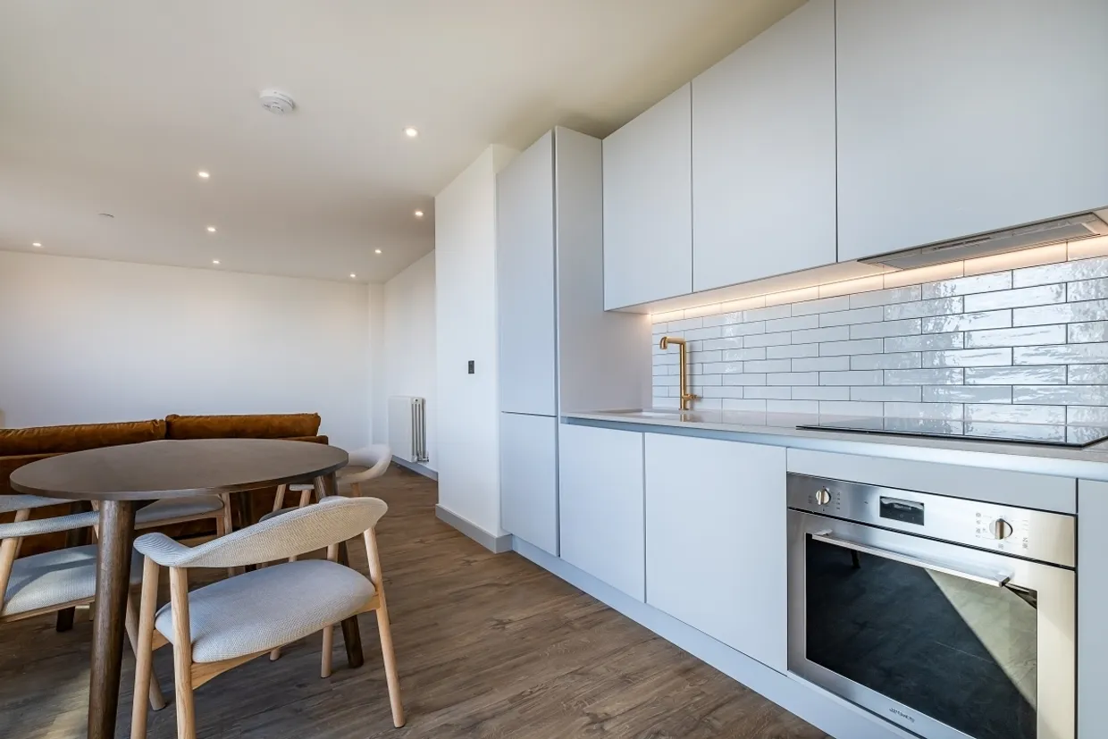 The Eades, 11 Selborne Road London E17 photo 8