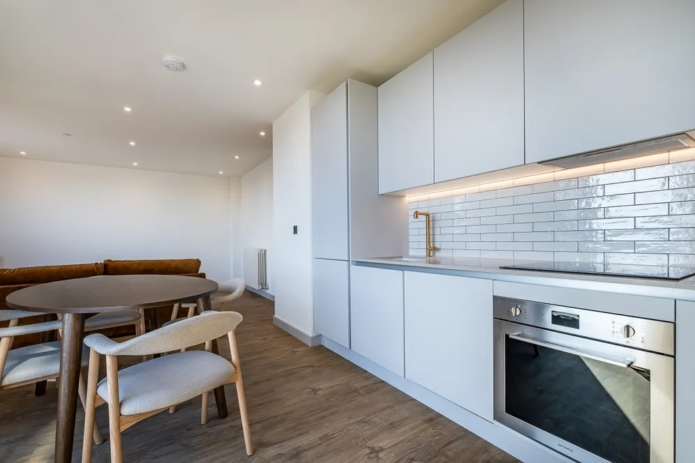 The Eades, 11 Selborne Road London E17 photo 8