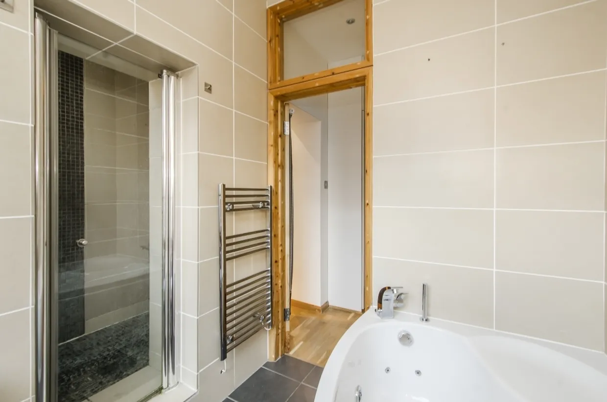 Bedford Hill Balham SW12 photo 8