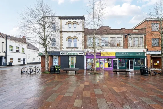 The Broadway Newbury RG14