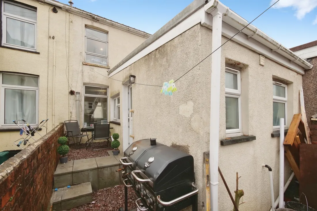Property photo 9