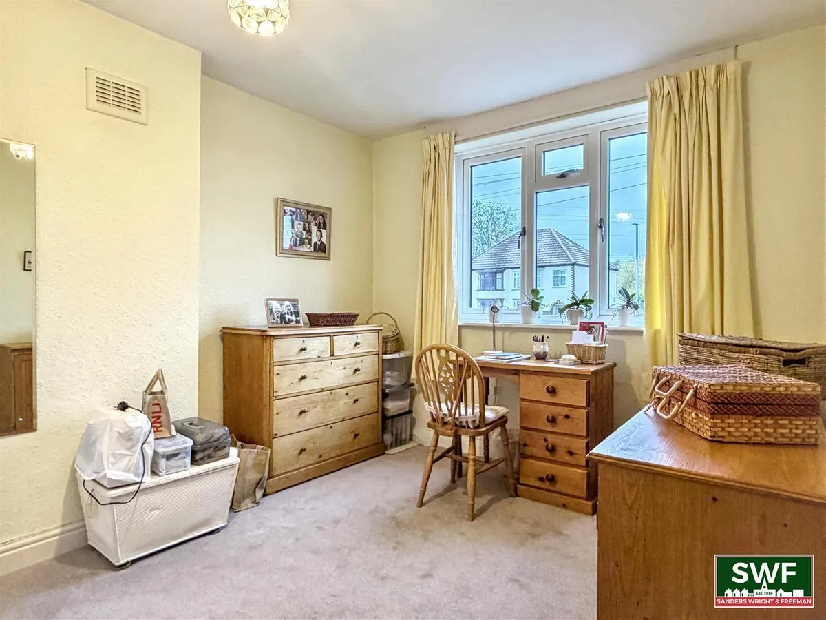Sedgley Road, Penn Common