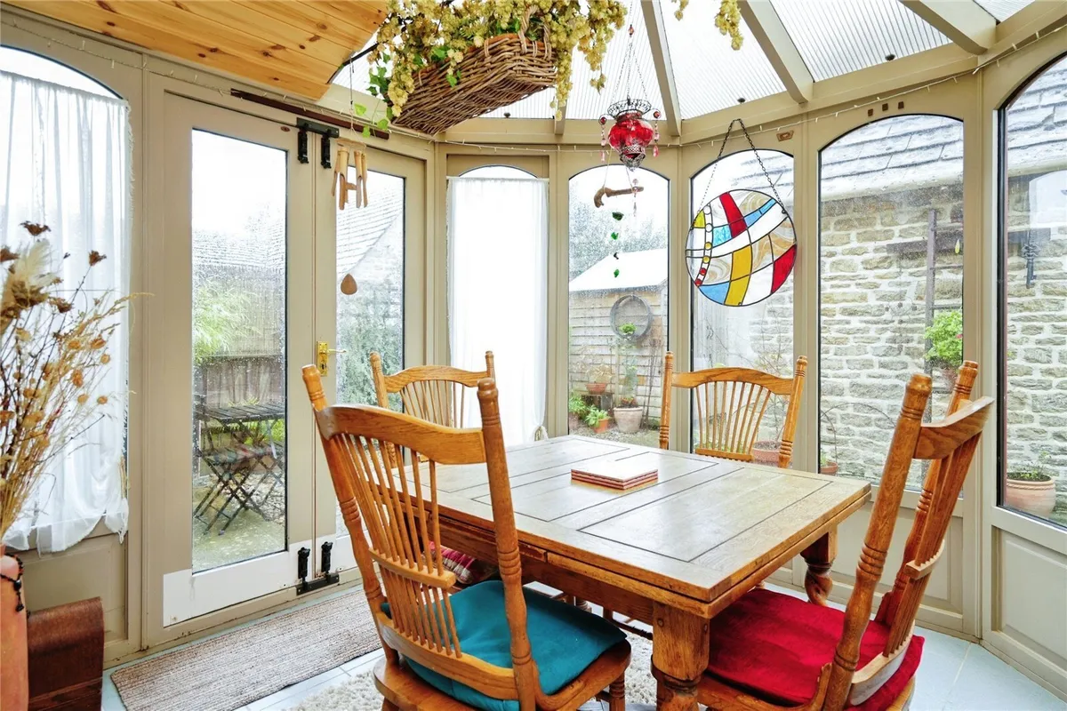 Bulls Close, Filkins, Lechlade, Oxfordshire, GL7