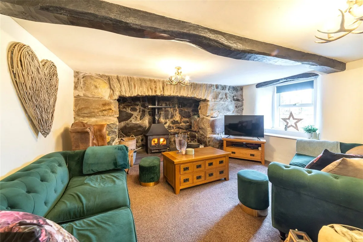 Llanllyfni, Caernarfon, Gwynedd, LL54