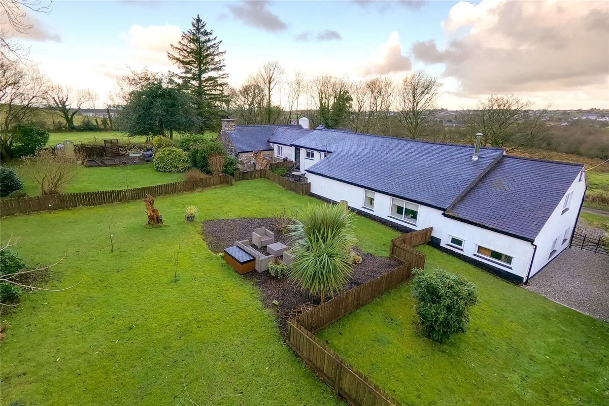 Llanllyfni, Caernarfon, Gwynedd, LL54