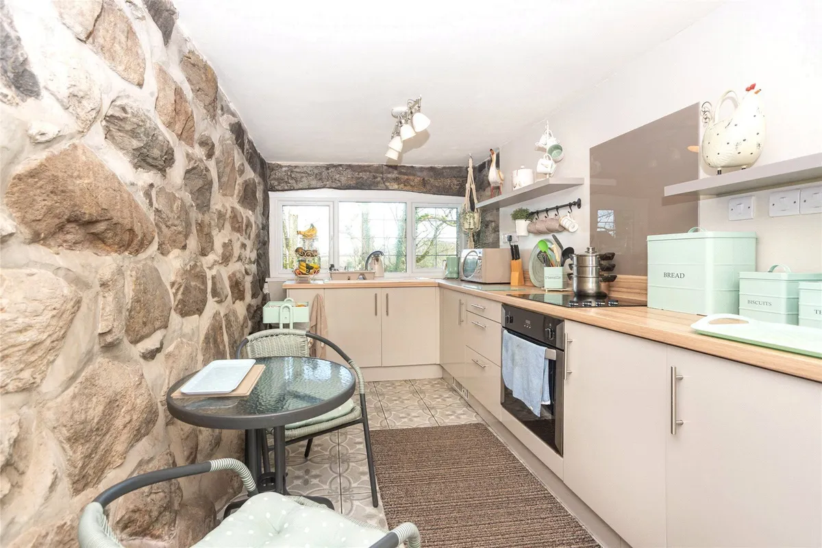 Llanllyfni, Caernarfon, Gwynedd, LL54