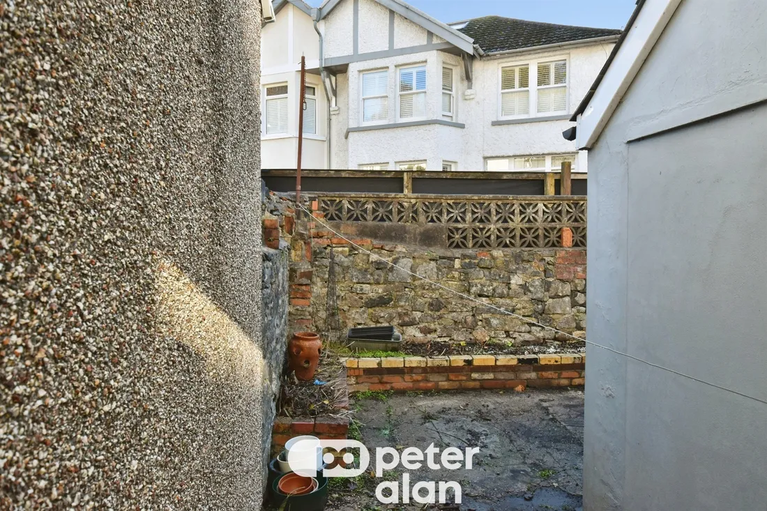 Property photo 17