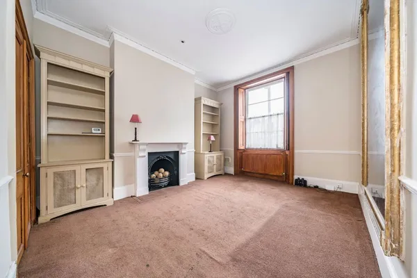 Denbigh Street, London, SW1V photo 2