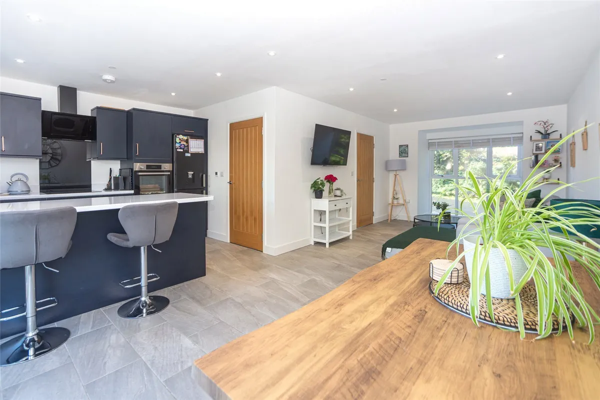 Lletroed Fawr, Penysarn, Isle of Anglesey, LL69