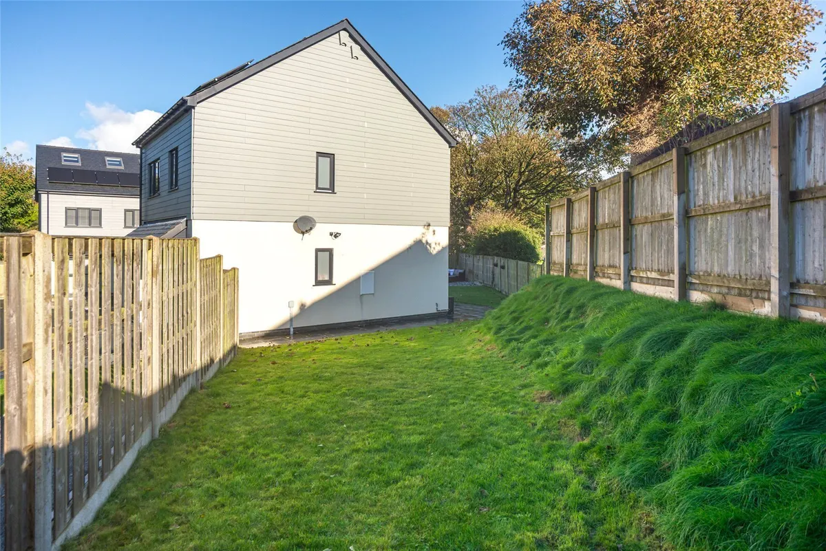 Lletroed Fawr, Penysarn, Isle of Anglesey, LL69