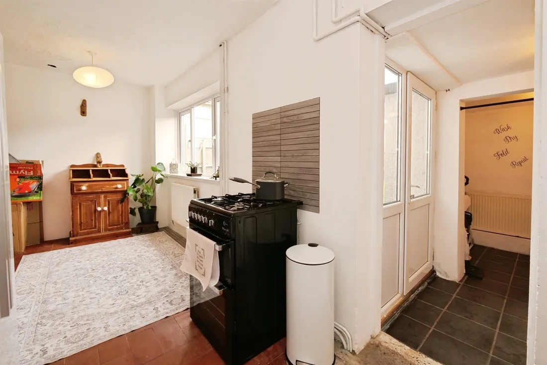 Property photo 8