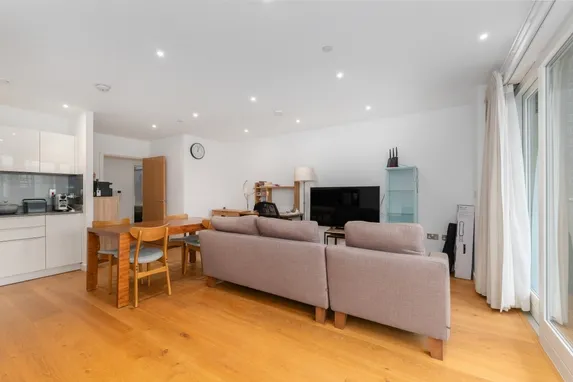 Turnberry Quay, E14
