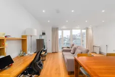 Turnberry Quay, E14 photo 11