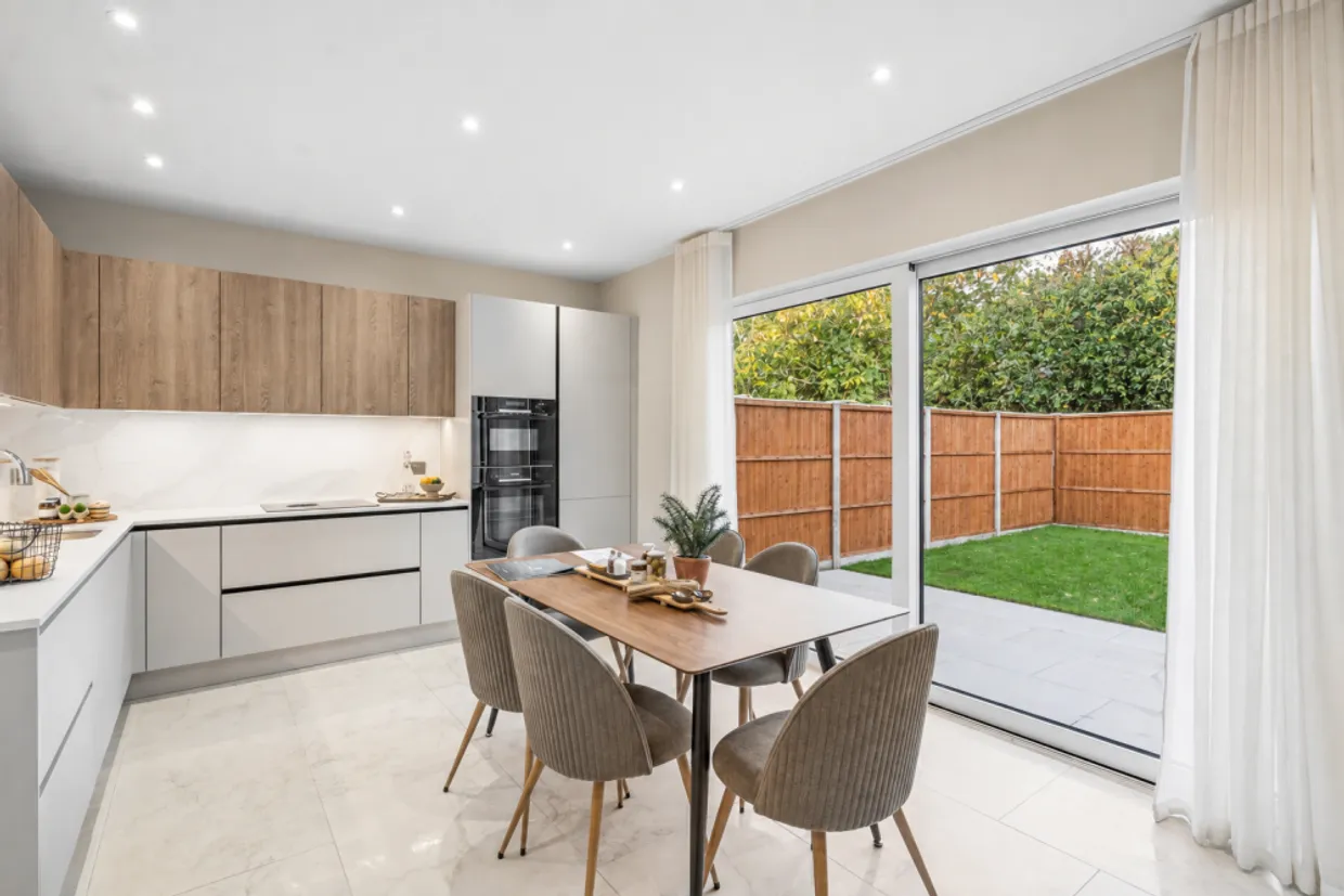 Amerden Close, Maidenhead, SL6 photo 1