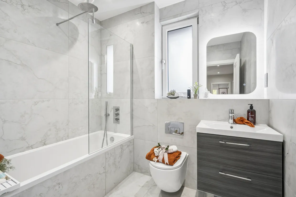 Amerden Close, Maidenhead, SL6 photo 12