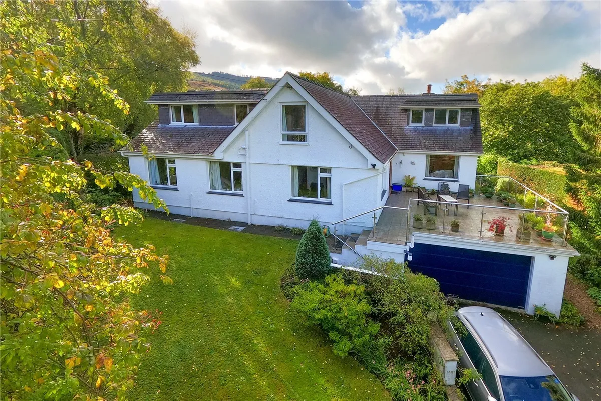 Dob, Tregarth, Bangor, Gwynedd, LL57