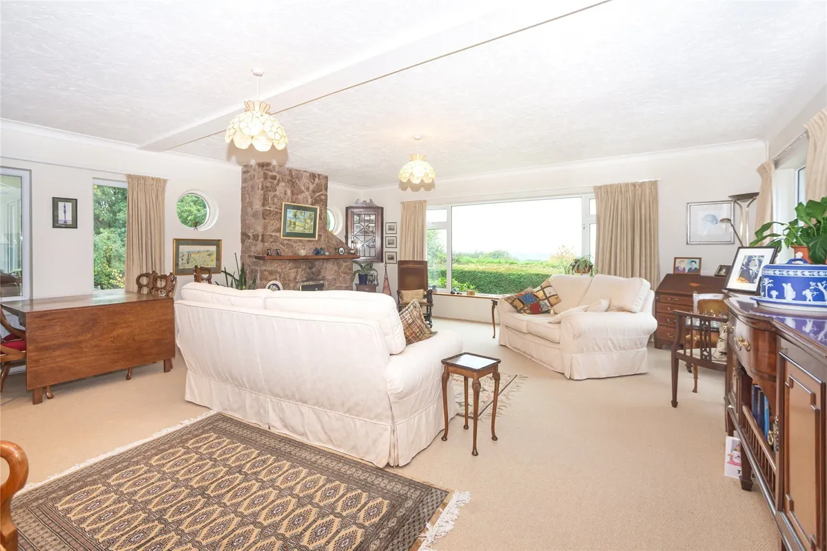 Dob, Tregarth, Bangor, Gwynedd, LL57